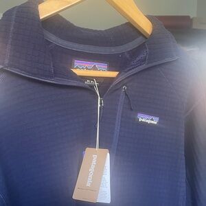 Patagonia Women's Dark Blue Quarter-Zip Utility Jacket
